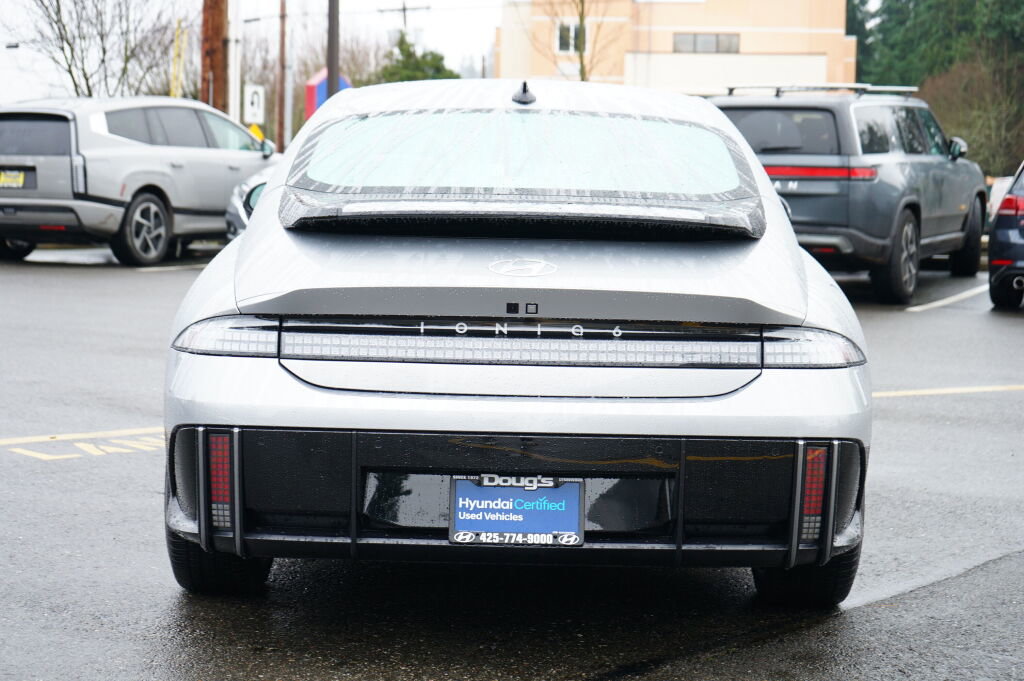 Used 2025 Hyundai Ioniq 6 SEL RWD image 7