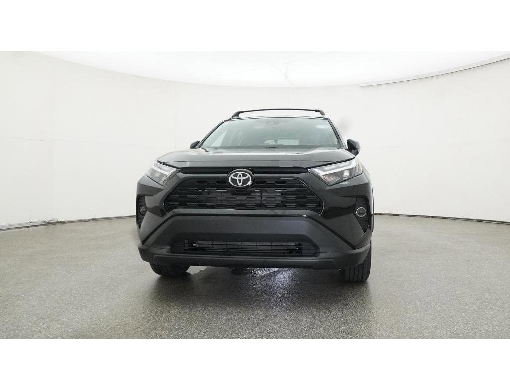 Certified 2025 Toyota RAV4 XLE image 31