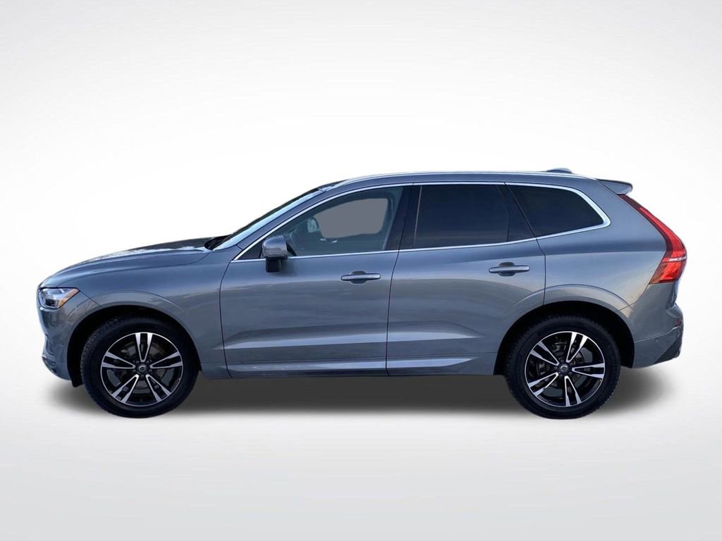 Used 2019 Volvo XC60 T5 Momentum w/ Premium Package image 15