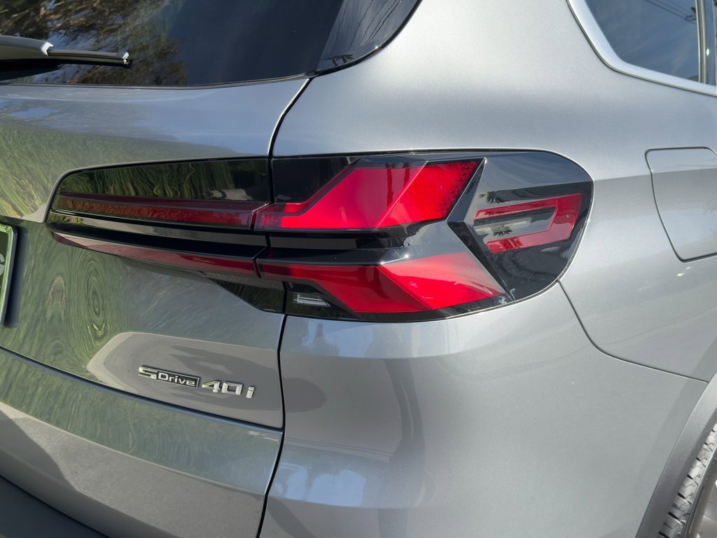 New 2026 BMW X5 sDrive40i w/ Premium Package image 6