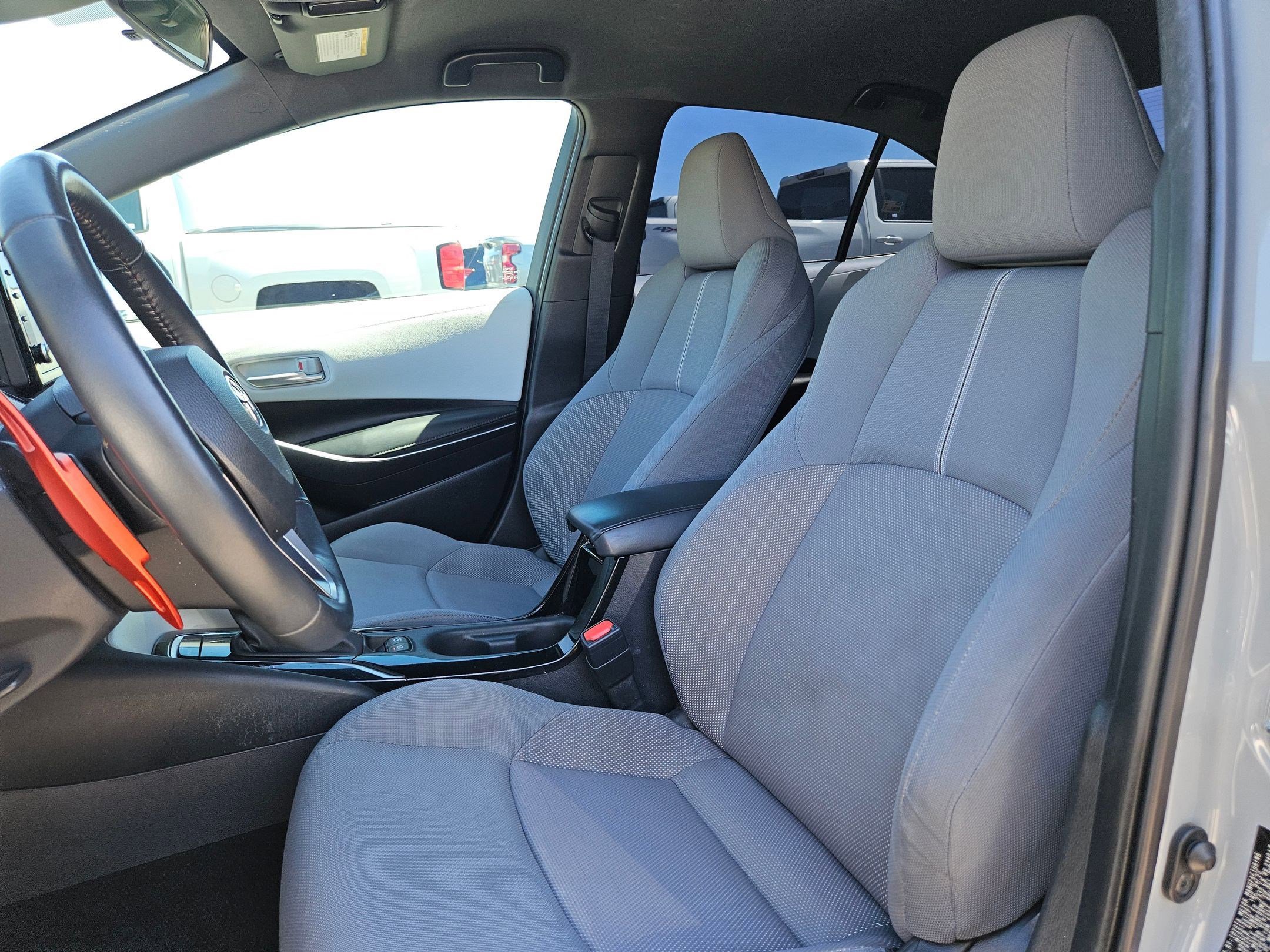 Used 2022 Toyota Corolla SE image 9