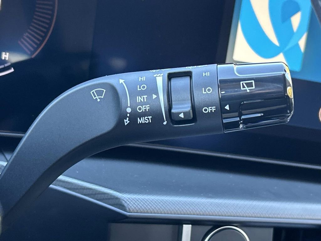 New 2026 Hyundai Santa Fe SE image 28