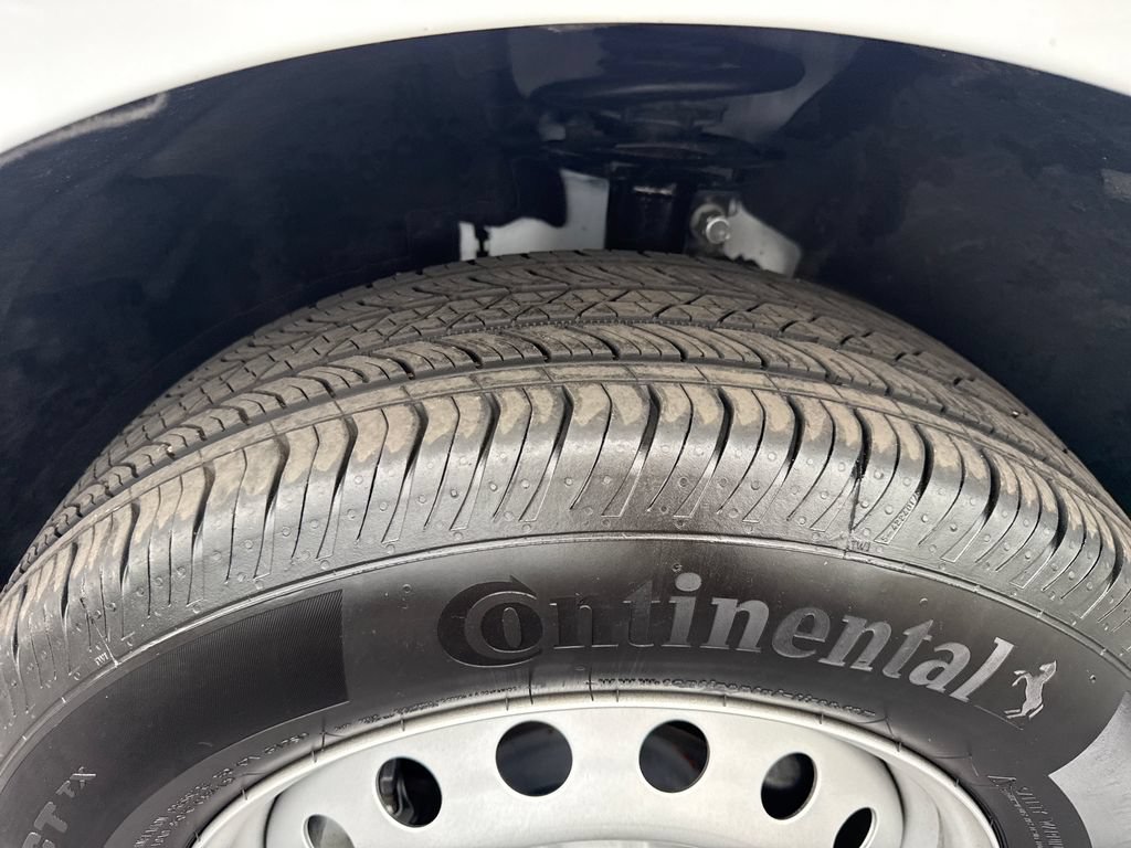 Used 2025 Ford Maverick XL FWD image 20