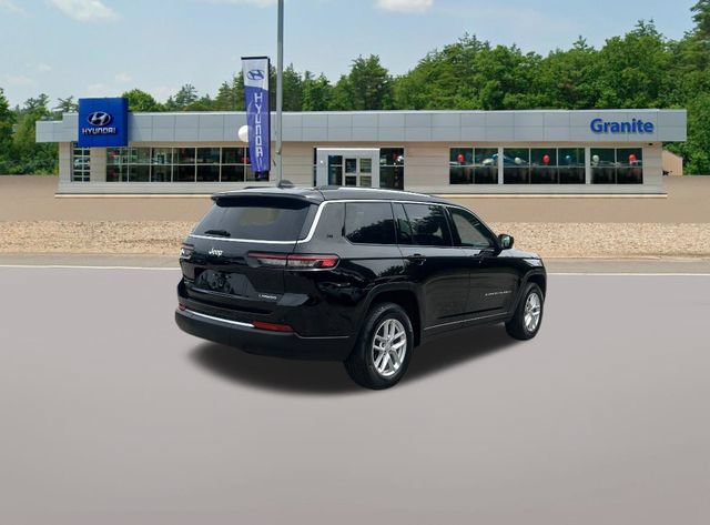 Used 2024 Jeep Grand Cherokee L Laredo AWD/4WD image 7
