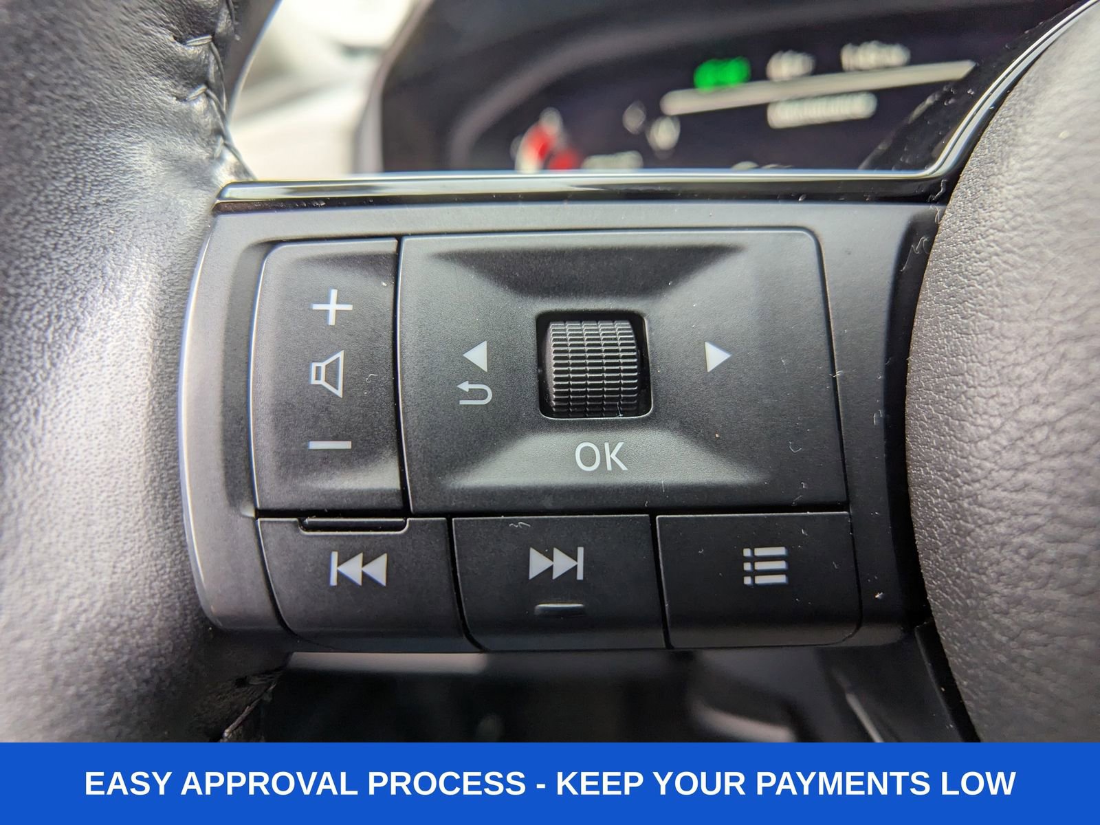 Used 2024 Nissan Rogue SL image 31