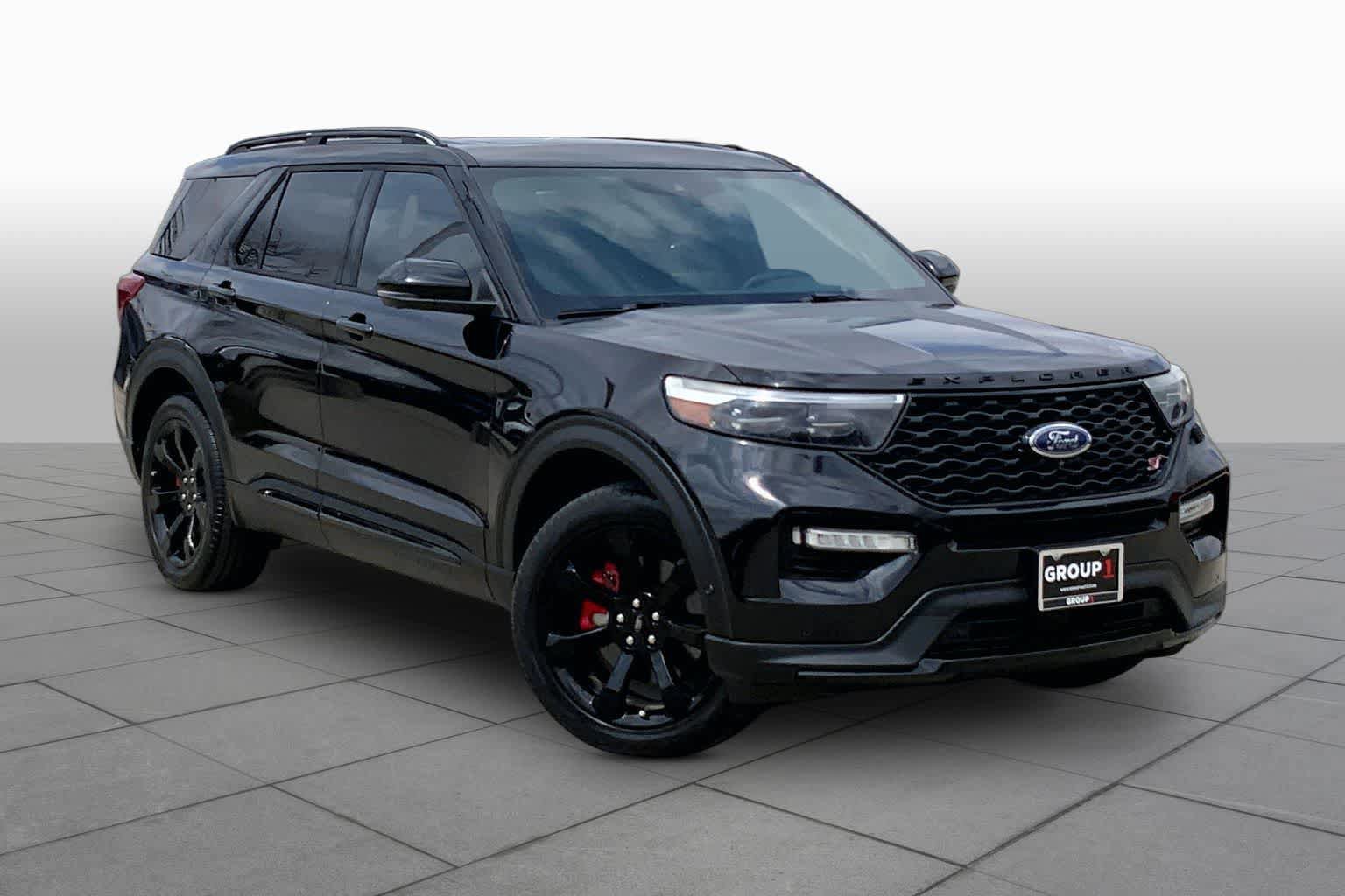 Used 2020 Ford Explorer ST w/ ST Street Pack AWD/4WD image 3