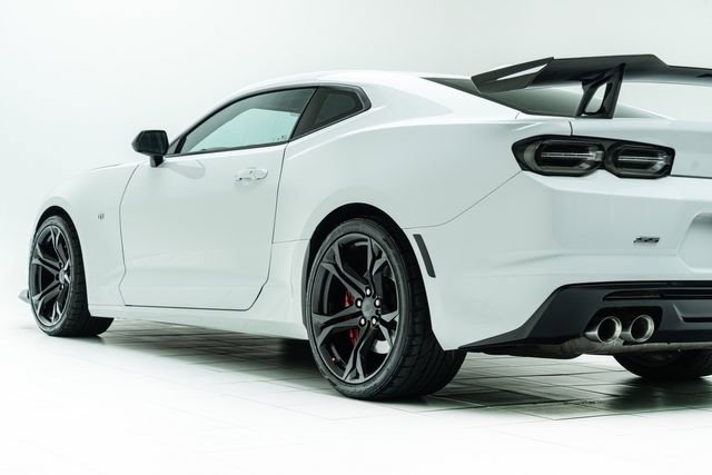 Used 2019 Chevrolet Camaro SS RWD image 19