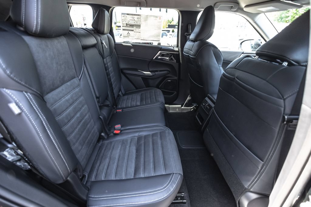 New 2026 Mitsubishi Outlander SE AWD/4WD image 26