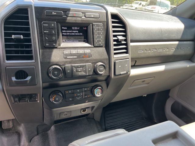 Used 2020 Ford F250 XL w/ Power Equipment Group image 13