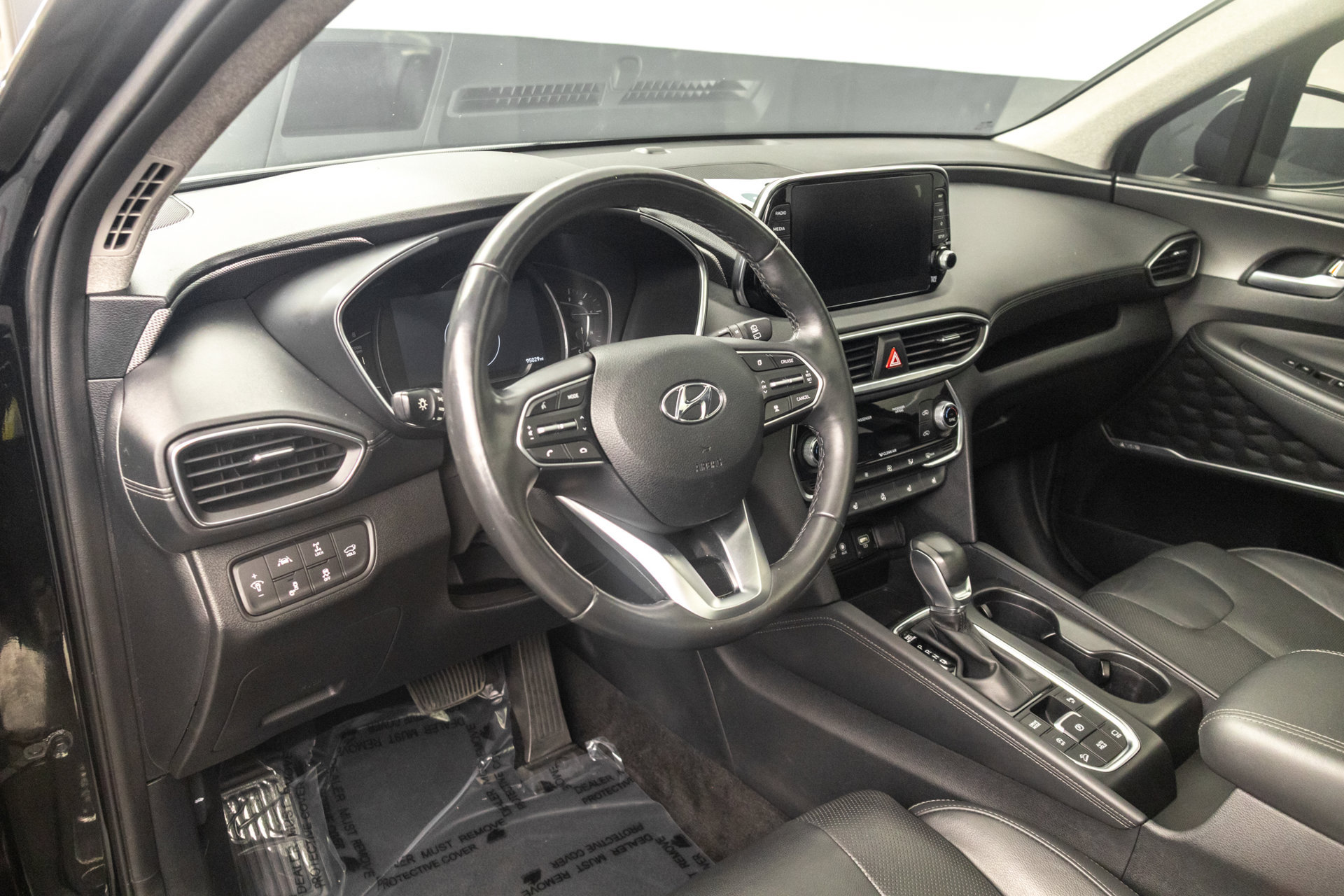 Used 2020 Hyundai Santa Fe Limited w/ Cargo Package AWD/4WD image 5