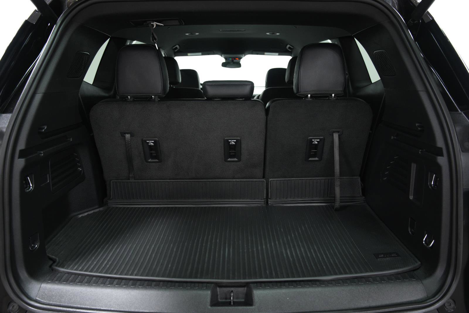 Used 2025 GMC Acadia AT4 image 14