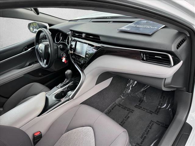 Used 2019 Toyota Camry LE FWD image 20