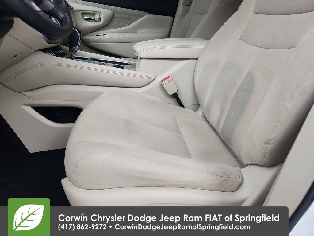 Used 2019 Nissan Murano SV w/ Premium Package image 19