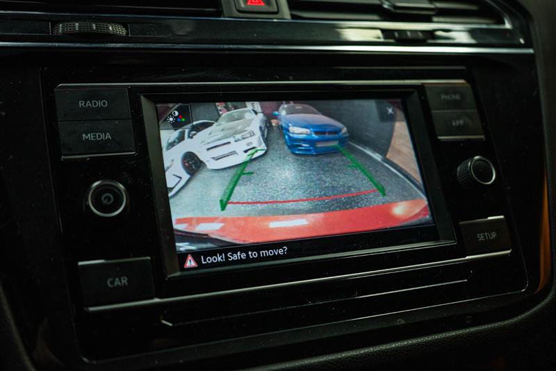 Used 2019 Volkswagen Tiguan S image 20