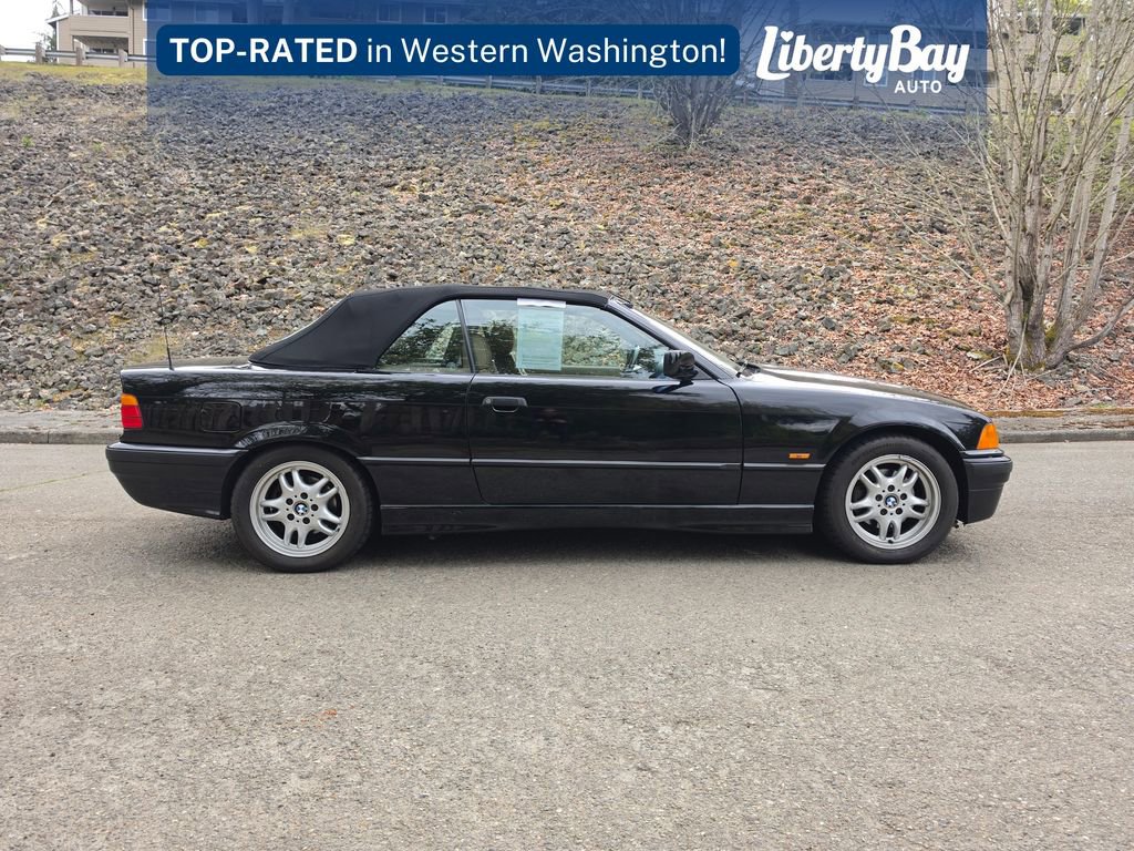 Used 1999 BMW 323i Convertible RWD image 4
