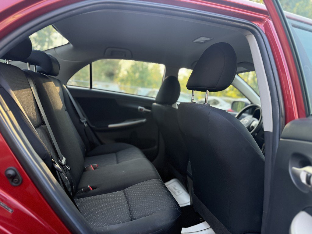 Used 2010 Toyota Corolla S FWD image 21
