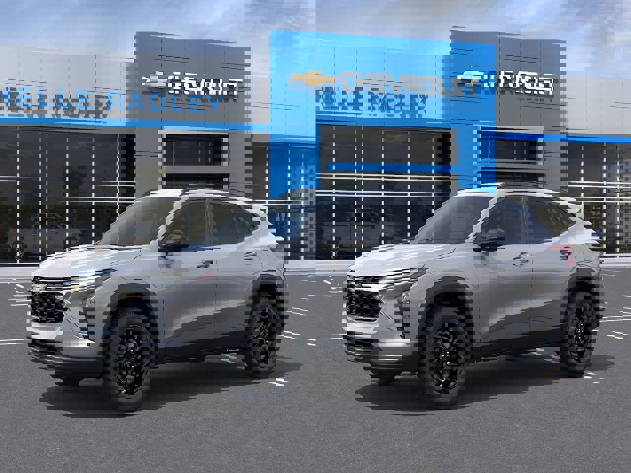 New 2026 Chevrolet Trax LT w/ Driver Confidence Package image 2