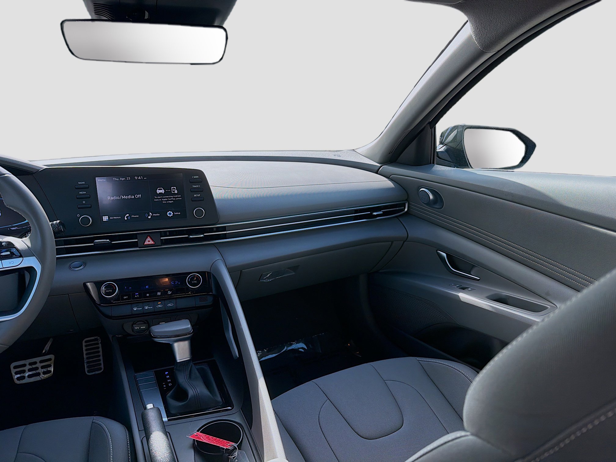 Used 2025 Hyundai Elantra Sport FWD image 19
