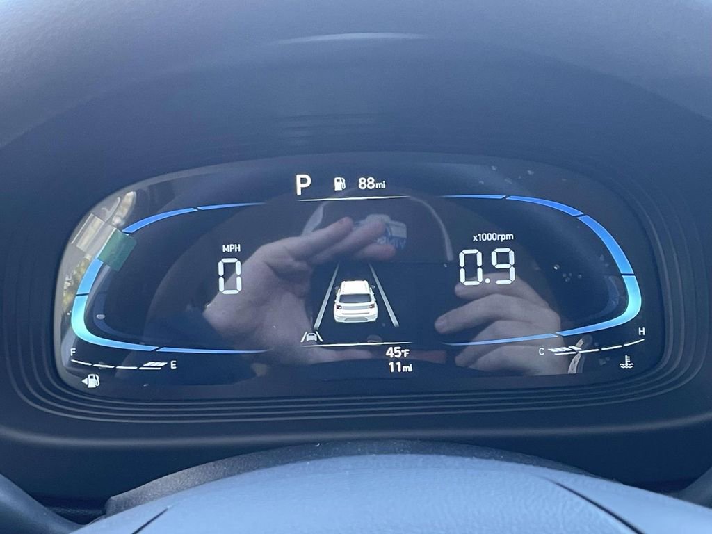 New 2026 Hyundai Venue SE image 18