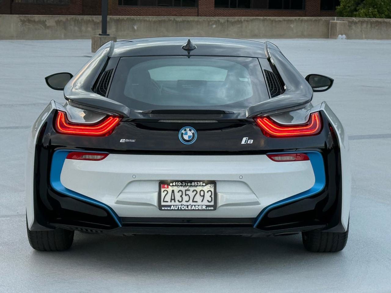 Used 2019 BMW i8 Coupe AWD/4WD image 7