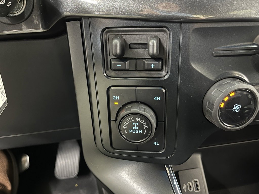 New 2025 Ford F150 STX image 30