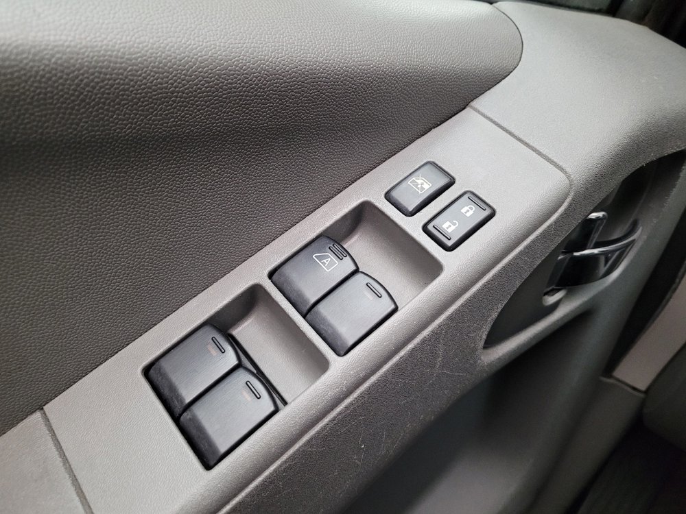 Used 2016 Nissan Frontier SV w/ SV Value Truck Package image 27