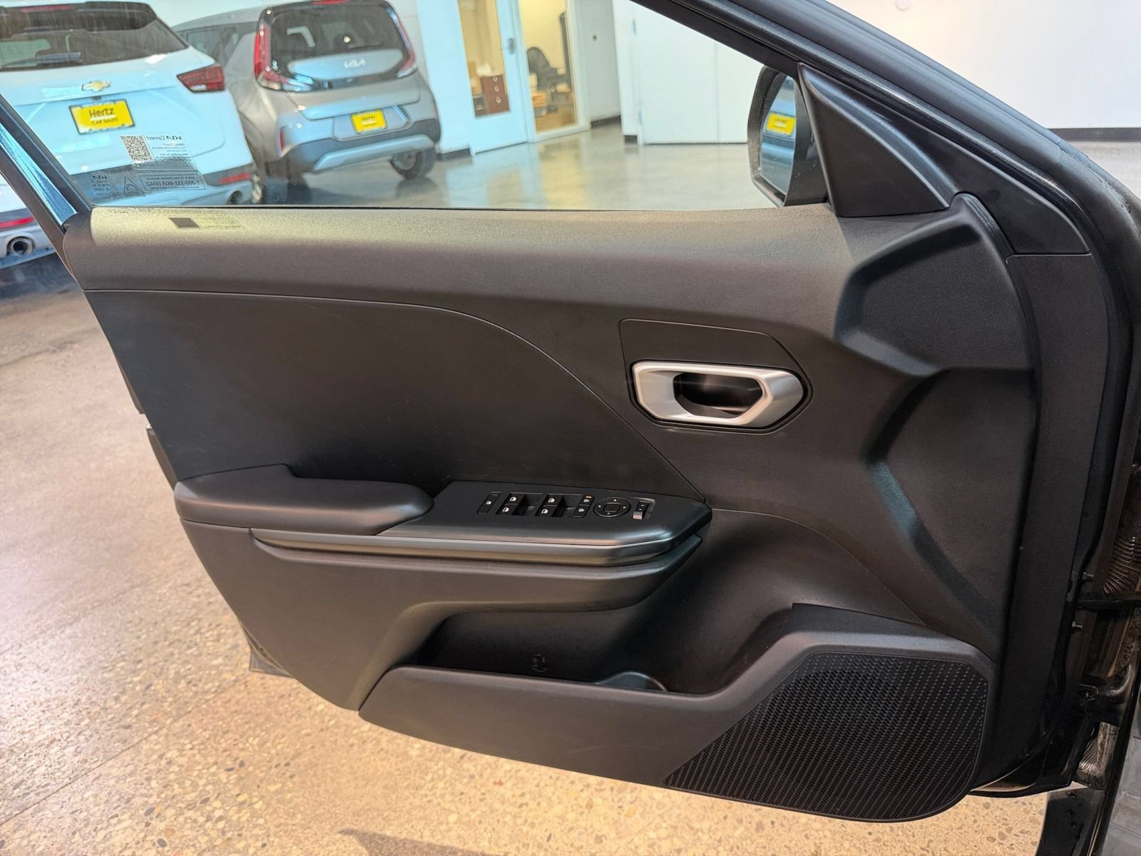 Used 2026 Kia K4 FWD image 18