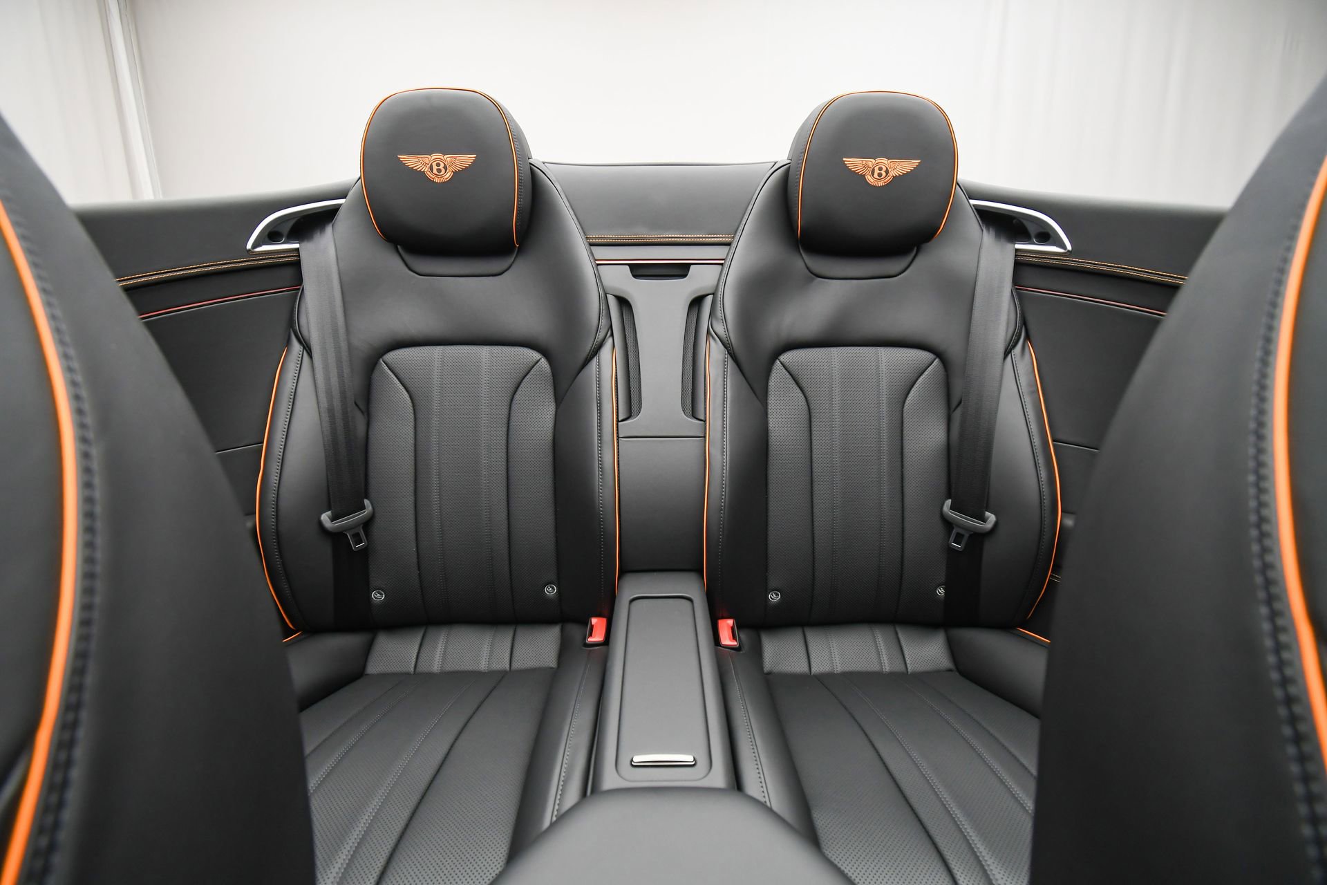 New 2026 Bentley Continental GTC AWD/4WD image 18