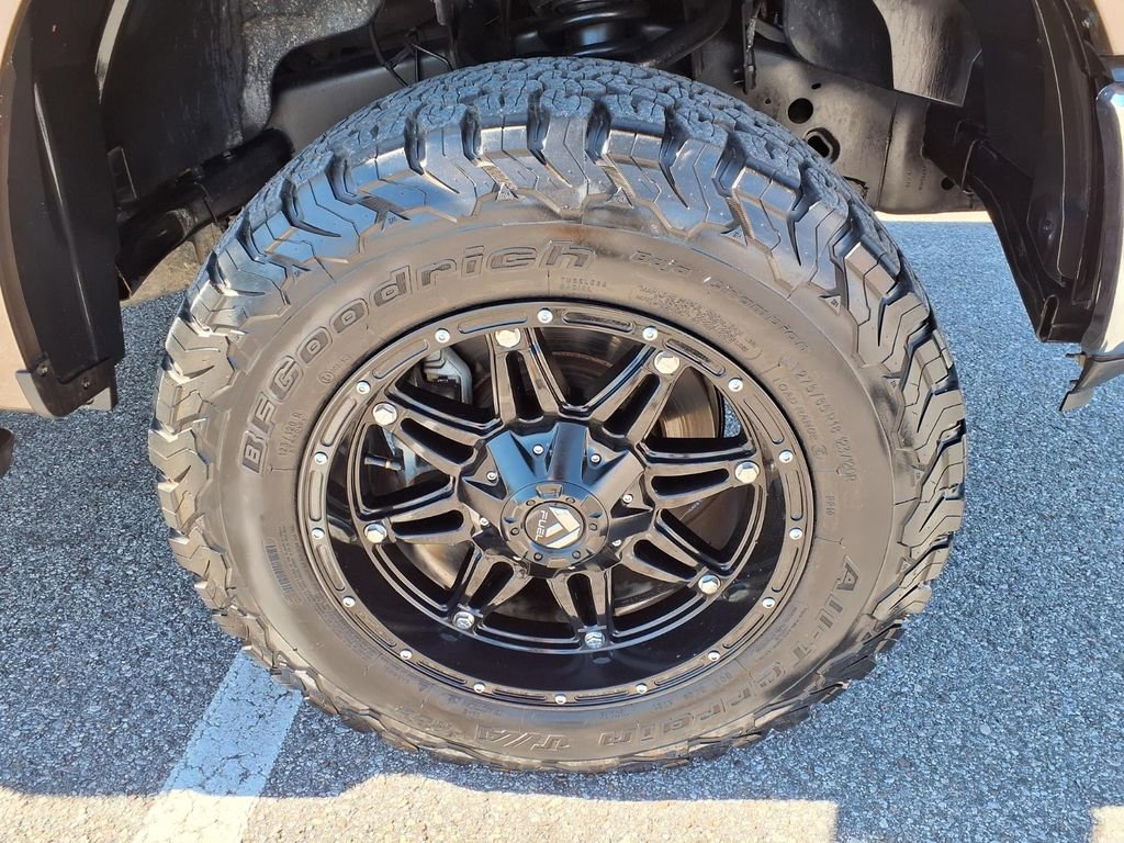 Used 2019 Ford F150 XLT w/ Equipment Group 302A Luxury RWD image 9