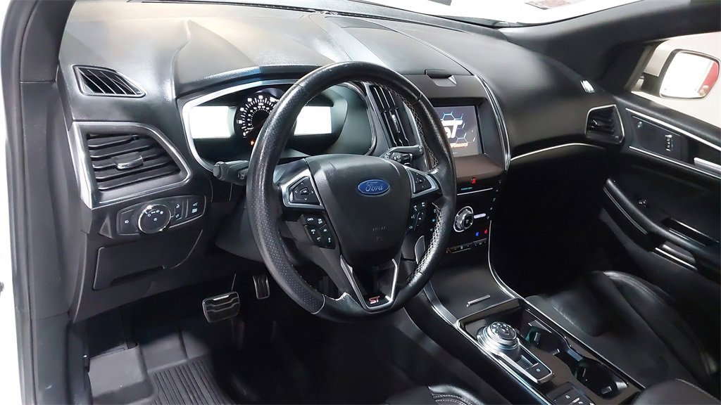 Used 2019 Ford Edge ST w/ Equipment Group 401A image 19