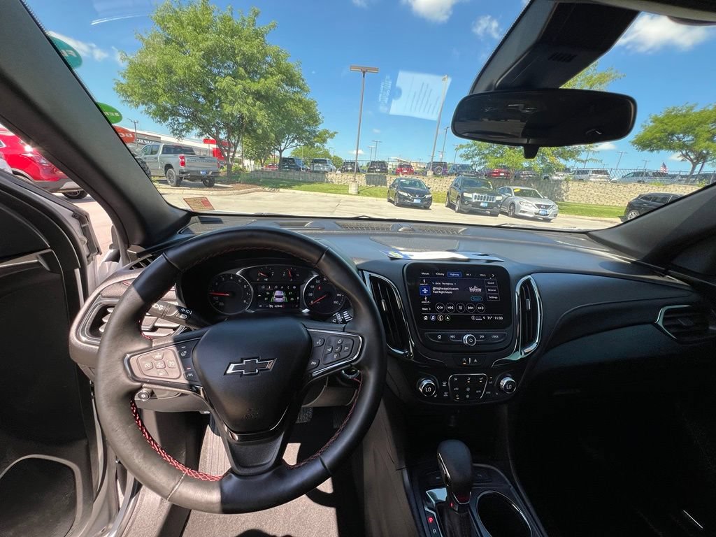 Used 2023 Chevrolet Equinox RS w/ RS Plus Package AWD/4WD image 41