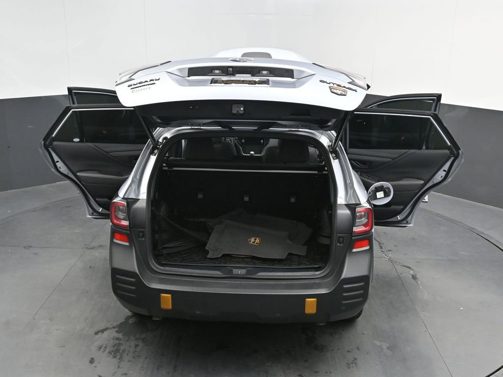 Used 2025 Subaru Outback Wilderness image 41