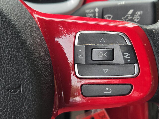 Used 2019 Volkswagen Beetle 2.0T S FWD image 21