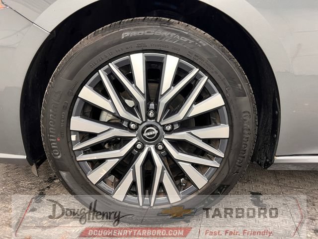 Used 2025 Nissan Altima 2.5 SV FWD image 22
