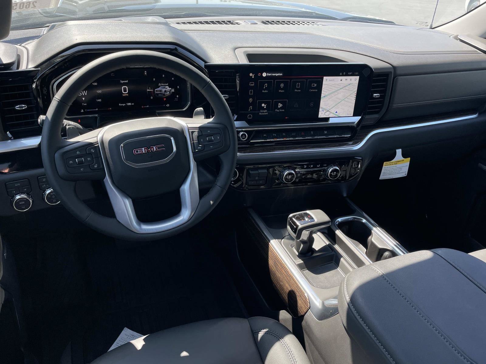 New 2026 GMC Sierra 1500 Elevation w/ Elevation Premium Package AWD/4WD image 9