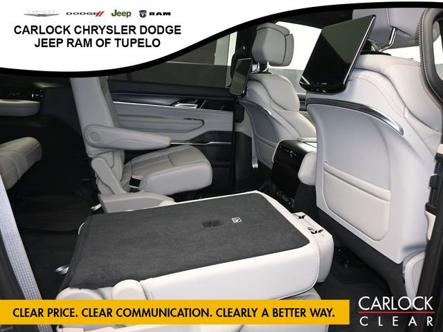 New 2026 Jeep Grand Wagoneer Summit AWD/4WD image 39