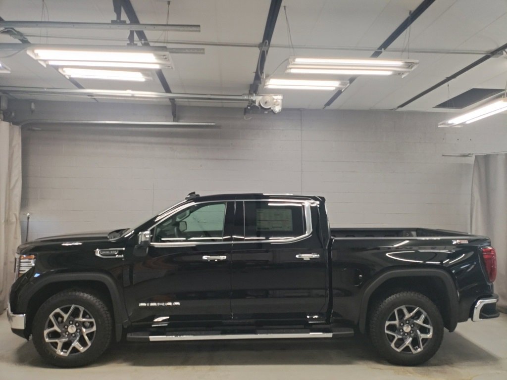 New 2026 GMC Sierra 1500 SLT w/ SLT Premium Plus Package image 15
