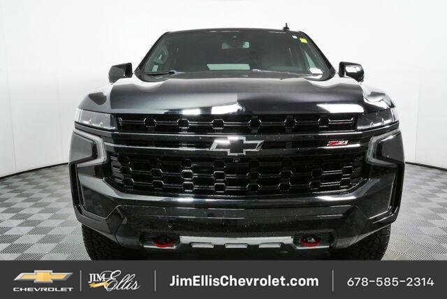 Used 2024 Chevrolet Tahoe Z71 w/ Luxury Package AWD/4WD image 31