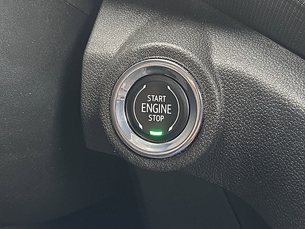 Used 2023 Chevrolet TrailBlazer RS w/ Convenience Package image 28