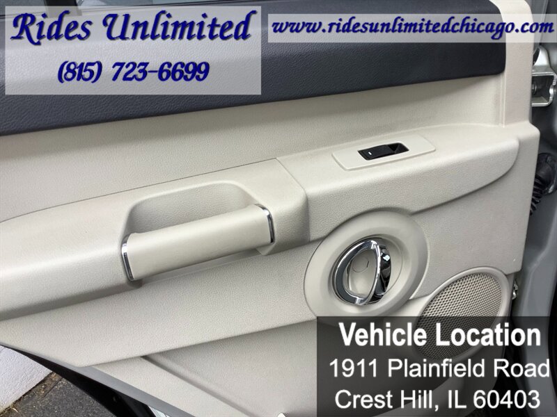 Used 2006 Jeep Commander Limited w/ Trailer Tow Group IV AWD/4WD image 14