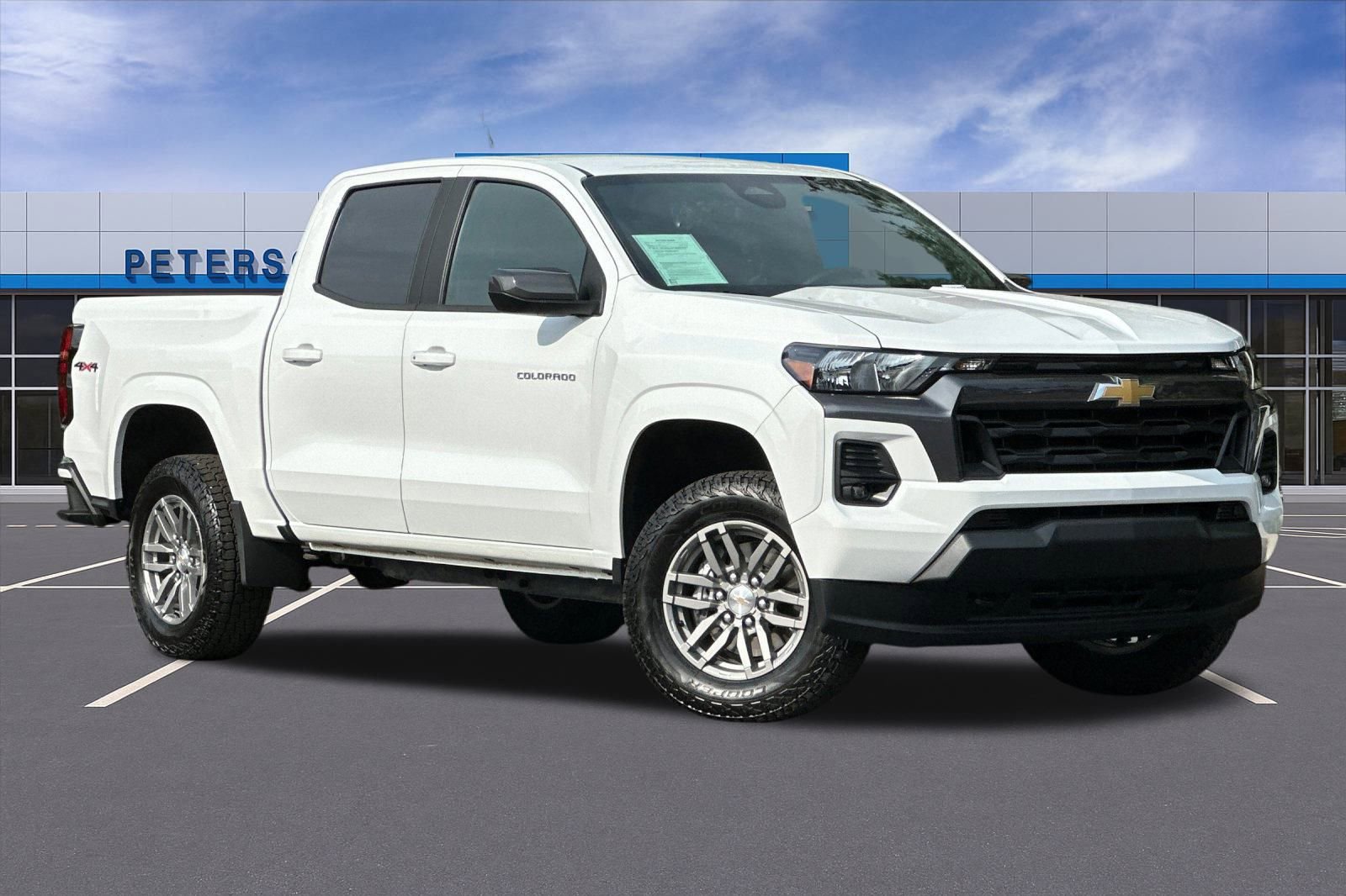 Certified 2023 Chevrolet Colorado LT image 2