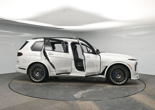 Used 2024 BMW ALPINA XB7 image 75