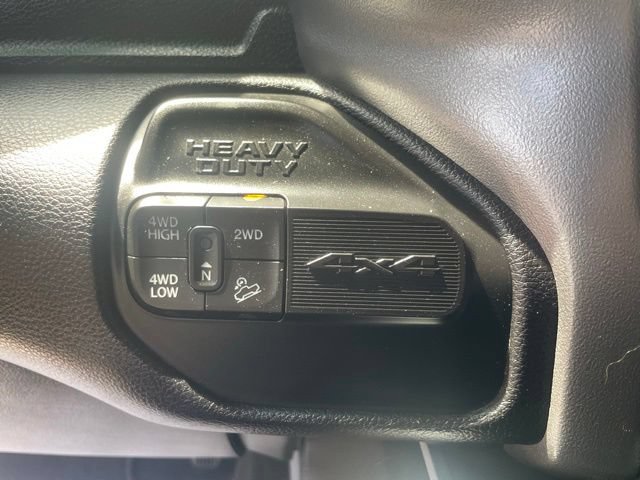 Used 2024 RAM 2500 Big Horn w/ Off Road Package AWD/4WD image 31