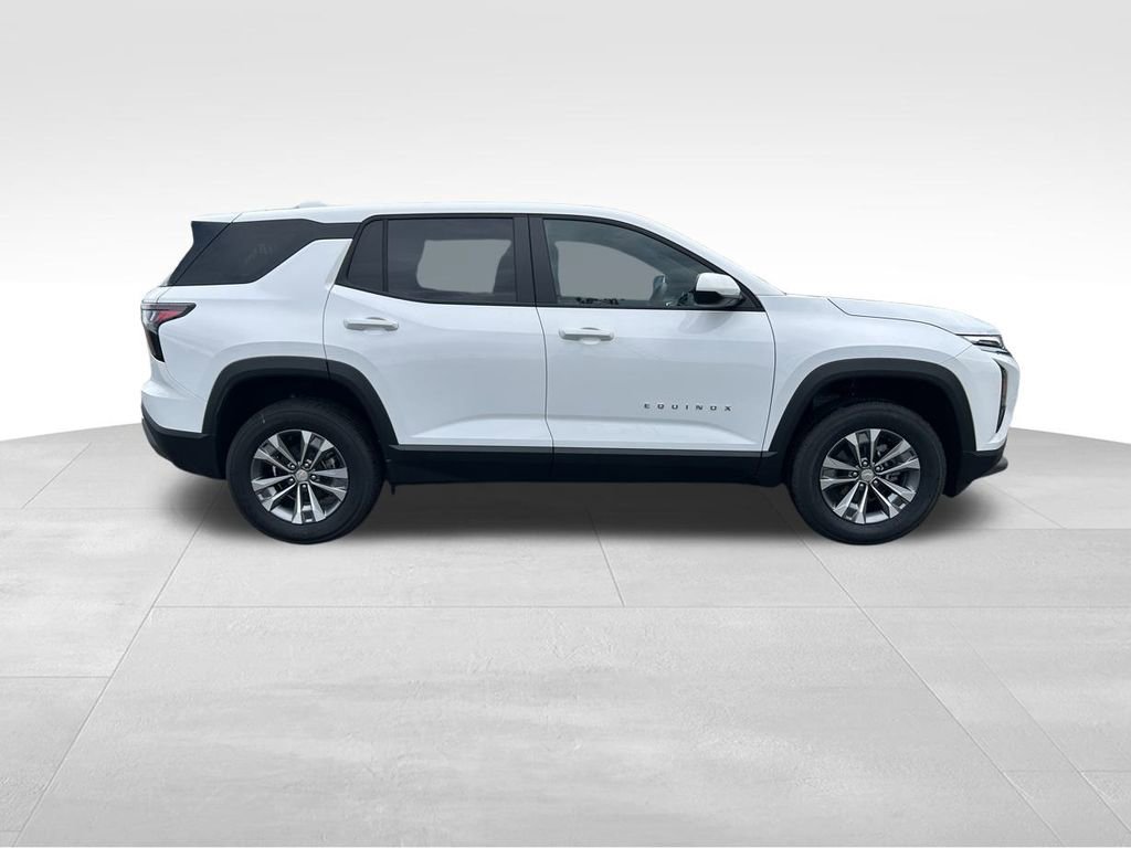 New 2026 Chevrolet Equinox LT image 6