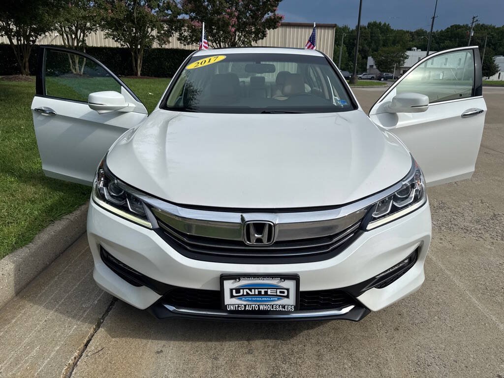 Used 2017 Honda Accord EX-L image 8