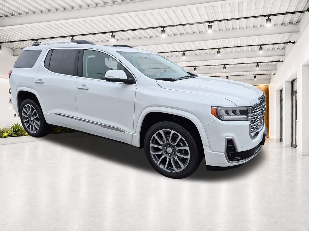 Used 2022 GMC Acadia Denali w/ Denali Ultimate Package