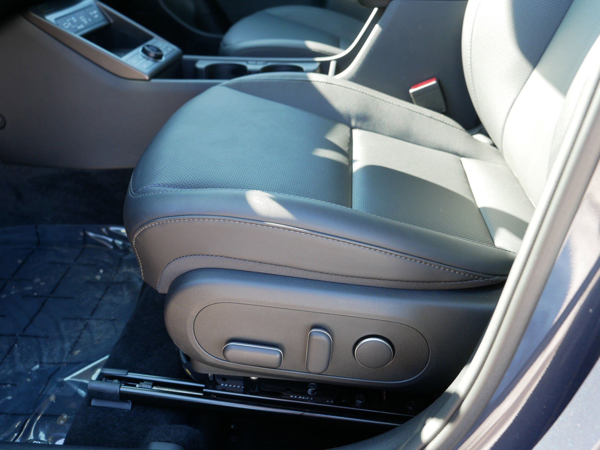 Certified 2026 Hyundai Kona Limited image 14