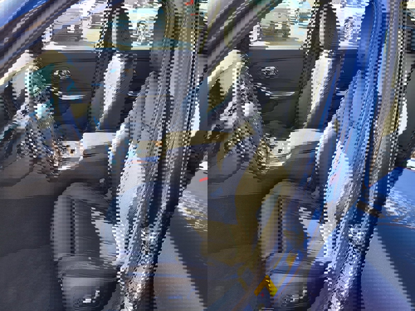 Used 2022 BMW 330e xDrive w/ Premium Package image 13