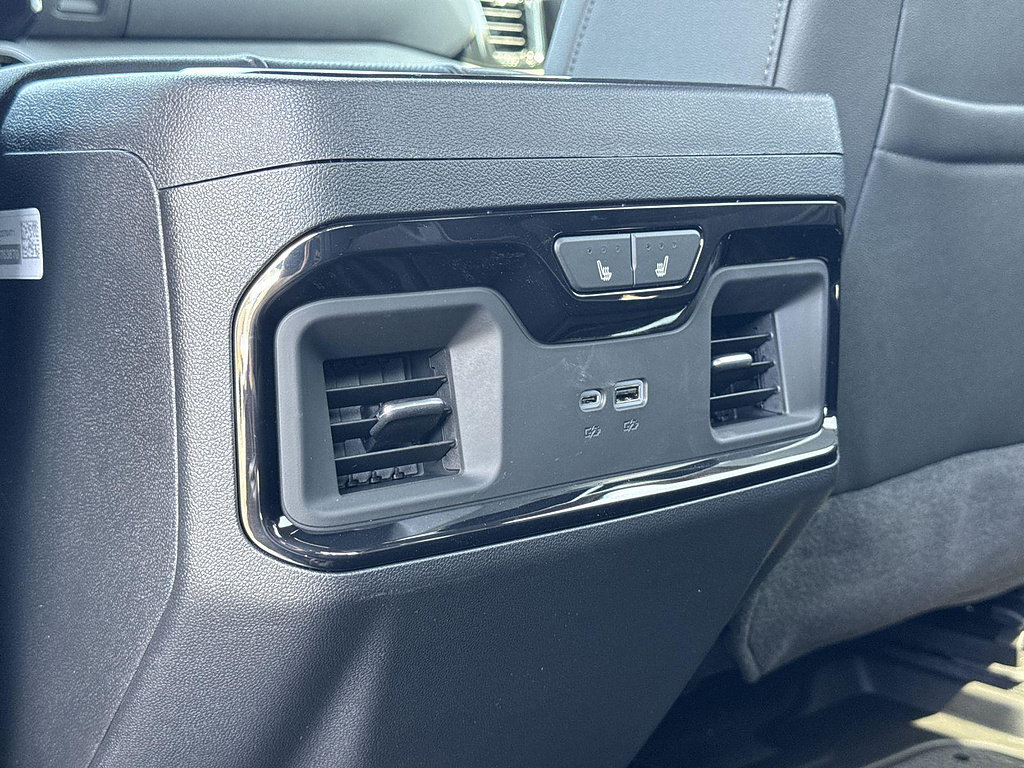 New 2026 GMC Sierra 2500 AT4 w/ AT4 Premium Plus Package AWD/4WD image 2