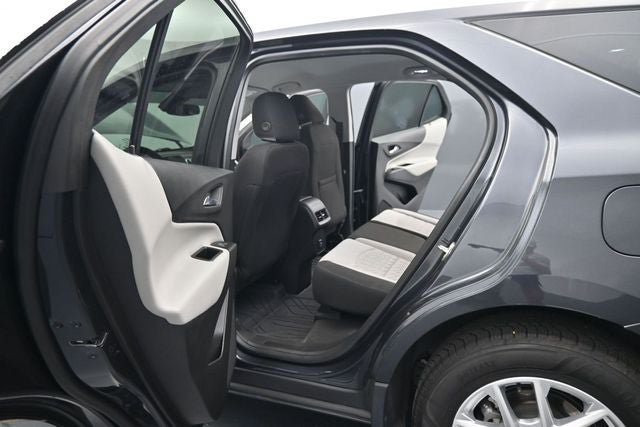 Used 2022 Chevrolet Equinox LS w/ LS Convenience Package FWD image 18